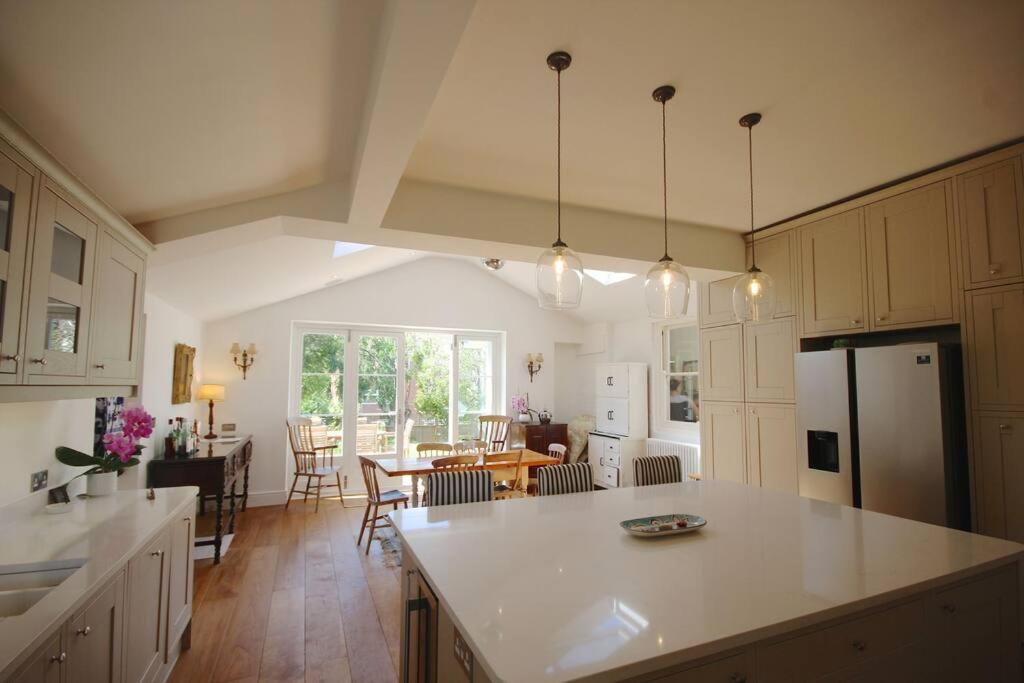 Downsview Villa Kingsdown  Eksteriør billede