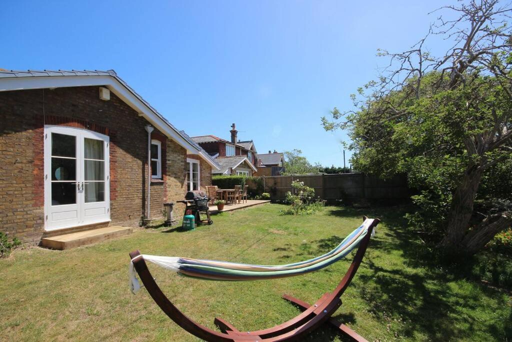 Downsview Villa Kingsdown  Eksteriør billede